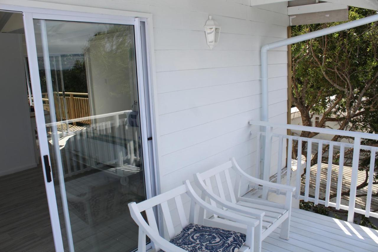 Blue'S Guest House - East London Bonza Bay Екстериор снимка