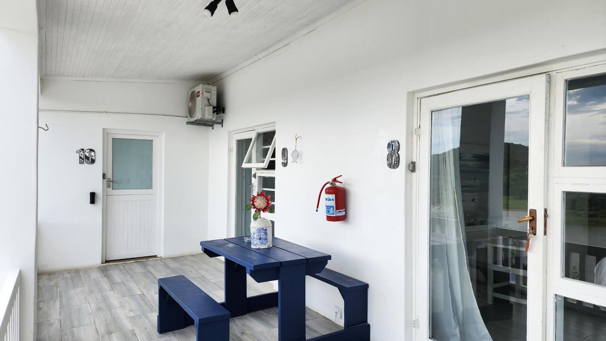 Blue'S Guest House - East London Bonza Bay Екстериор снимка